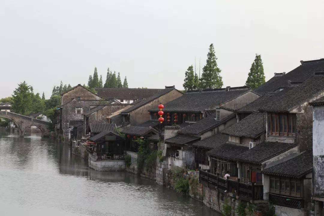 智慧问答网 - 答疑解惑,与翡翠福瓜避纹雕是不是不好?一同智慧前行!